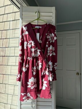 cupcakes & cashmere Burgundy Floral Wrap Mini Dress